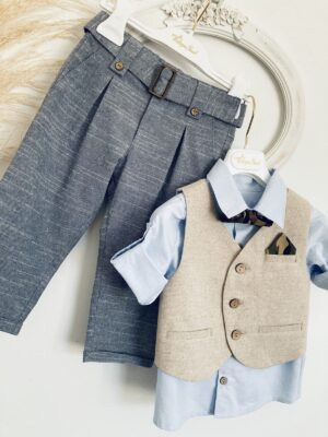 Βαπτιστικό κοστουμάκι λινό με στρατιωτικό χρώμα λεπτομέρειες
