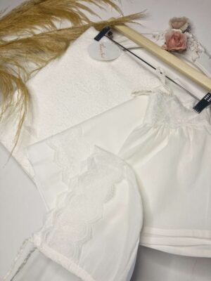 Χειροποίητα βαμβακερά λαδόπανα για κορίτσι με τρέσα δαντέλα