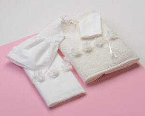 Χειροποίητα βαμβακερά λαδόπανα για κορίτσι Ανθοδέσμη/1527