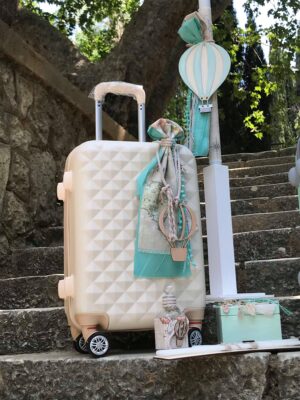 Σετ βάπτισης με θέμα το αερόστατο