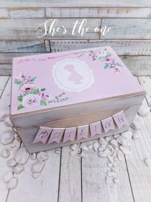 Σετ βάπτισης με θέμα το κοριτσάκι