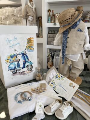 Ολοκληρωμένο βαπτιστικό πακέτο με θέμα vespa