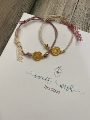 Χειροποίητο μαρτυρικό βραχιολάκι με Κωνσταντινάτο