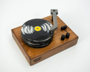 Χειροποίητοι κεραμικοί δίσκοι σουβέρ με ξύλινη βάση pickup