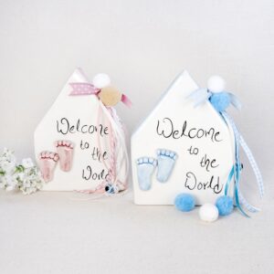 Χειροποίητο σπιτάκι με πατουσάκια για νεογέννητο