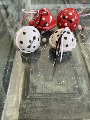 Χειροποίητο κεραμικό γούρι κουδουνάκι