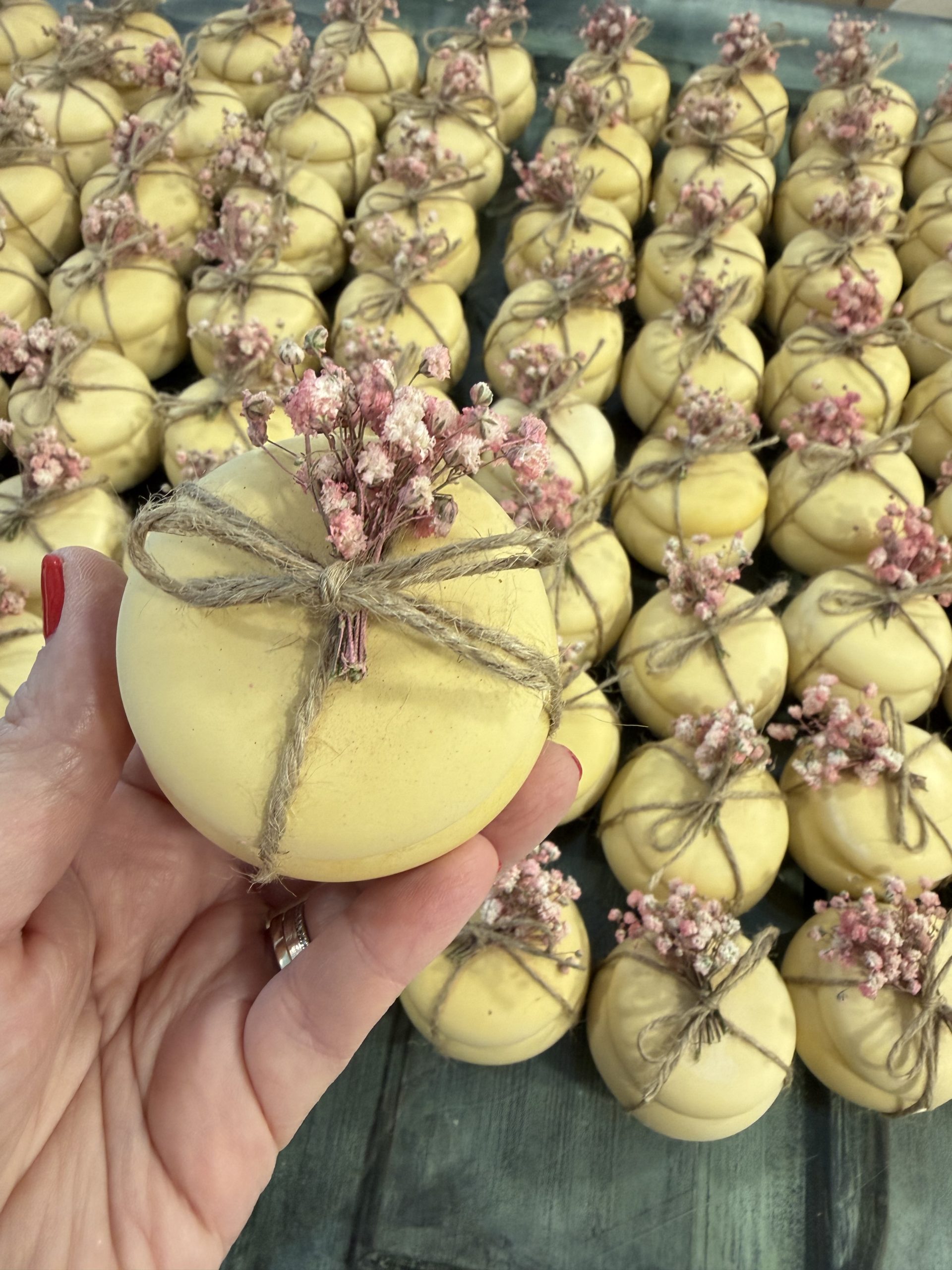 Μπομπονιέρα βάπτισης μπιζουτιέρα macaron